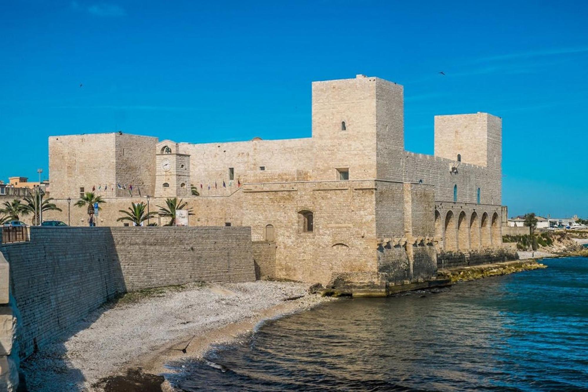 Ferienwohnung Ognissanti80 Trani Exterior foto